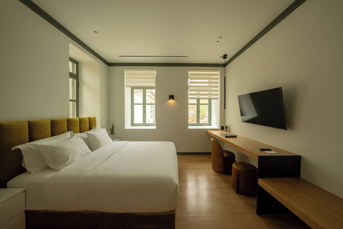 Superior Suite, City View | 1 bedroom, free WiFi