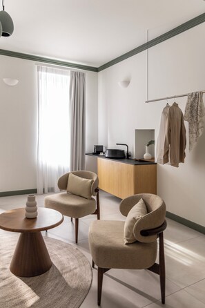 Business Suite | Living area | TV - Whisper Athens Suites. (Athens)