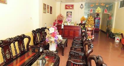 Thanh Nhan 1 Hotel Ca Mau - by BAYLUXURY