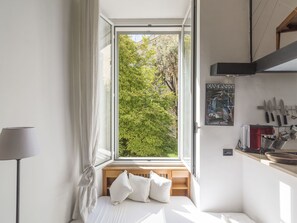 1 bedroom, internet