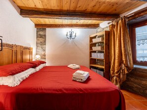 2 bedrooms, internet