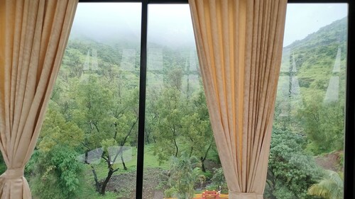 Golden Resort Igatpuri
