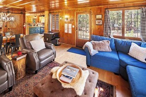 Televisio, takka, videopelejä