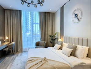 Luxury Apartment, Garden View, Beachfront | In-room safe, desk, iron/ironing board, free WiFi - Resort Style Living - Oceana Residences (Dubai)