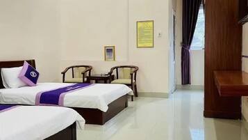 Standard Quadruple Room | Iron/ironing board, free WiFi