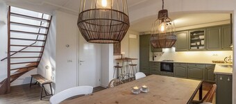 Luxurious vacation villa for 6 people with fenced garden.