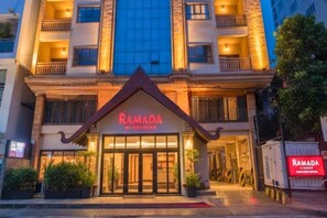 Exterior - Ramada by Wyndham Phnom Penh Central (Phnom Penh)