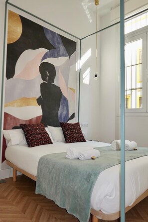 2 habitaciones, tabla de planchar con plancha, cuna de viaje y wifi