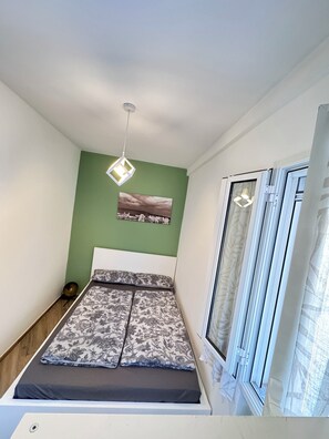 2 Schlafzimmer, Bügeleisen/Bügelbrett, kostenloses WLAN, Bettwäsche