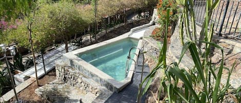 Apartment, 1 Bedroom, Balcony, Garden View | Bathroom amenities