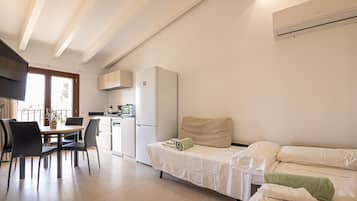 1 habitación, wifi gratis y ropa de cama