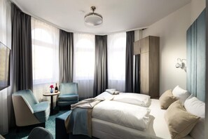 Ropa de cama de alta calidad y colchones con acolchado adicional