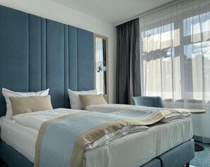 Hochwertige Bettwaren, Pillowtop-Betten, Zimmersafe
