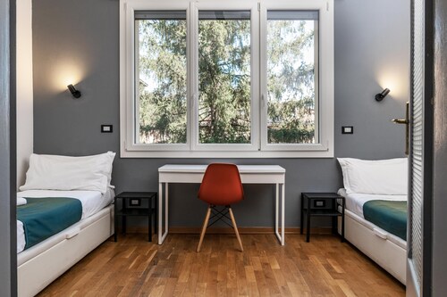 Saragozza Apartment 3: Bright and central flat