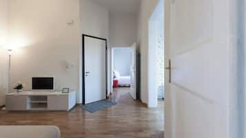 1 Schlafzimmer, BĂŒgeleisen/BĂŒgelbrett, WLAN, BettwĂ€sche