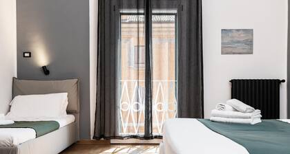 Saragozza Apartment 4: Bright and central flat