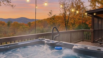 Tina de hidromasaje al aire libre