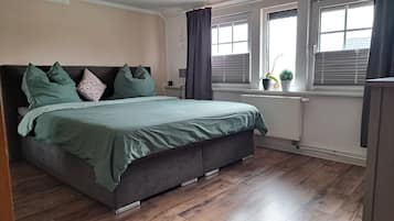 1 habitación, cuna de viaje, wifi y ropa de cama