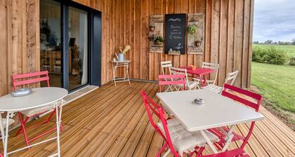 Chambre BohÚme avec piscine chauffée et Wi-Fi gratuit