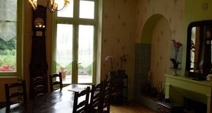 Stay in the heart of Joan of Arc's land with 4 unique rooms