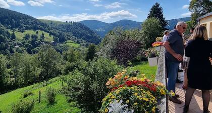 Charmantes chambres d'hĂŽtes en montagne, animaux admis sur accord