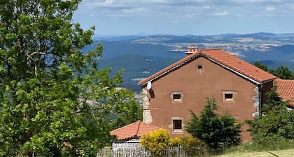 Charmante maison d'hĂŽtes avec salle de sport et repas maison