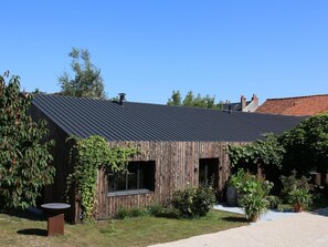 Exterior - Chic Amédée PMR Room with Wi-Fi and breakfast included (La Ferté-Saint-Aubin)
