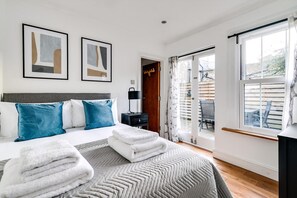 House - Tufnell Park Hideaway (London)