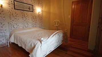 3 chambres, Wi-Fi gratuit, draps fournis