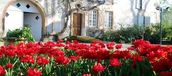 Guest room with private bathroom in a historic Priory