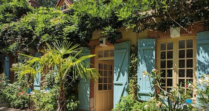 Chaleureuse chambre double avec accĂšs jardin, WiFi et animaux admis