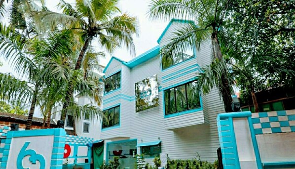 Front of property - Hotel 69 (Saligao)