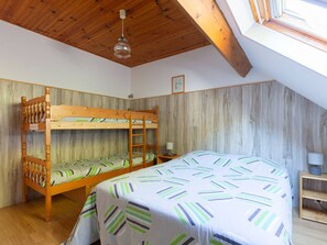 2 bedrooms, free WiFi