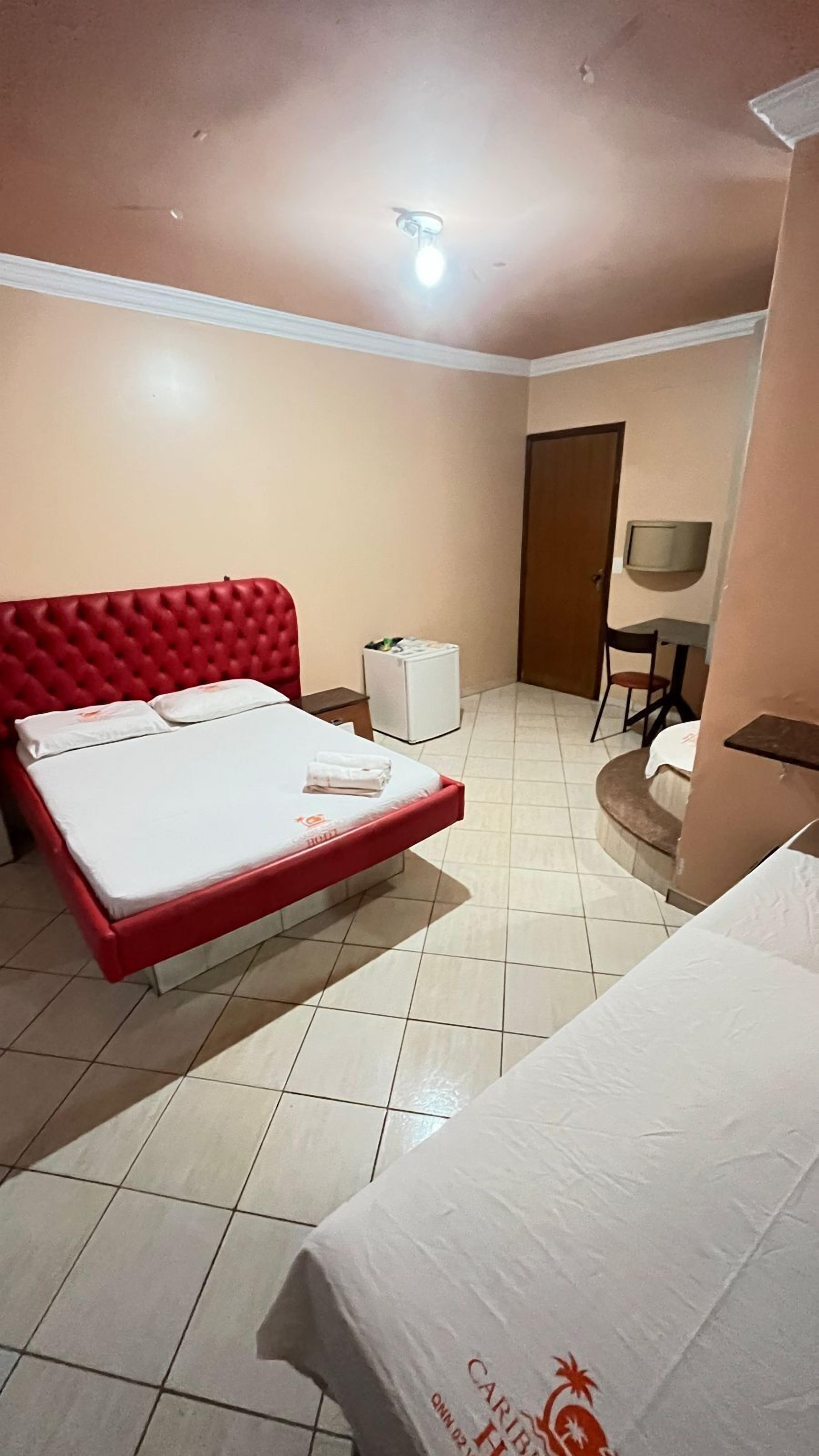 Quarto triplo | Wi-Fi de cortesia, roupa de cama