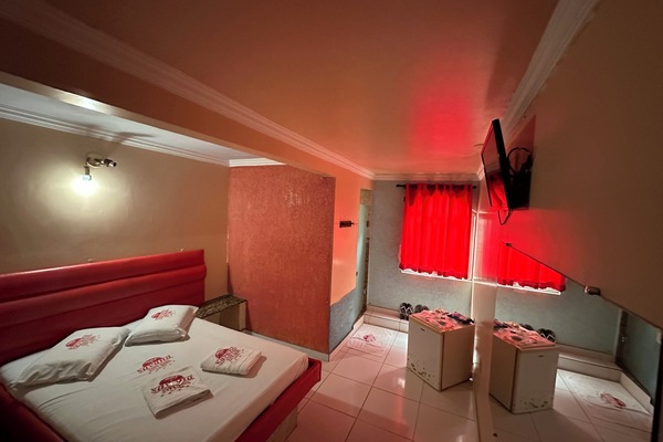 Twin Room | Free WiFi, bed sheets