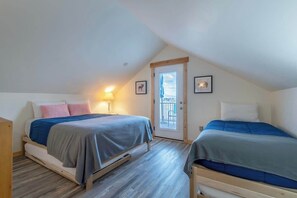 3 Schlafzimmer, Schreibtisch, Bügeleisen/Bügelbrett, kostenloses WLAN