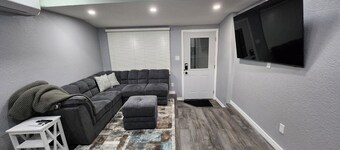 Humble Home  Charming 2-bedroom house with WiFi and AC in fantastic Scottsbluff