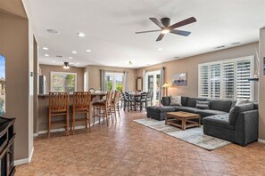 Smart TV, fireplace, DVD player
