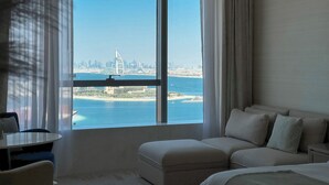 Monolocale Luxury, vista città, piano elevato | Area soggiorno