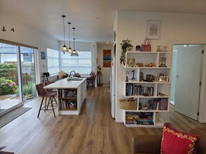 Interior - Private Hideaway with Beach & Marina Access (Waikawa)