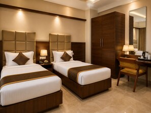 Standard Twin Room | Desk, free WiFi - Hotel Unnati Stay Inn Vijayapura By HRG (Bijapur)