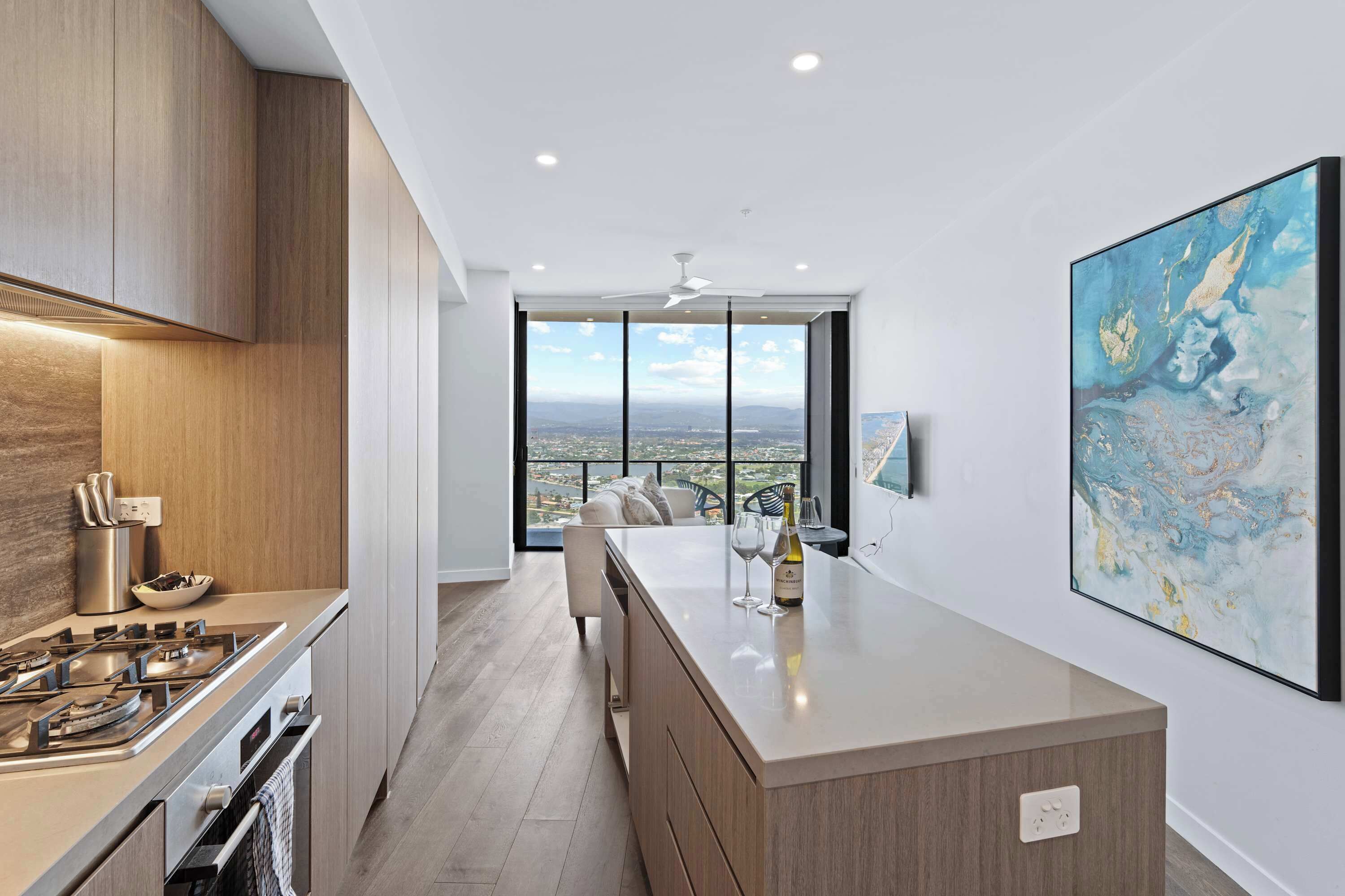 雪櫃、微波爐、焗爐、爐具