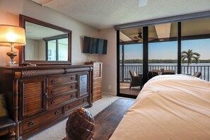 2 bedrooms, internet, bed sheets