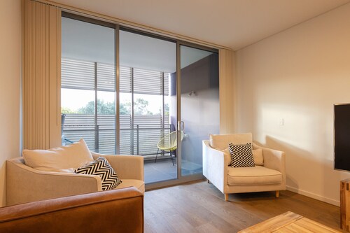 Newtown Lifestyle Living 2Bed wParking