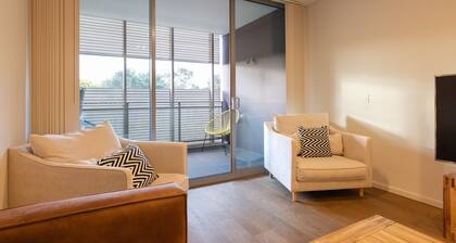 Newtown Lifestyle Living 2Bed wParking