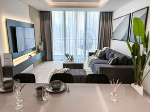 Luksusleilighet, byutsikt, tårn | Oppholdsområde