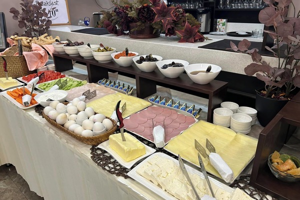 Free daily local cuisine breakfast