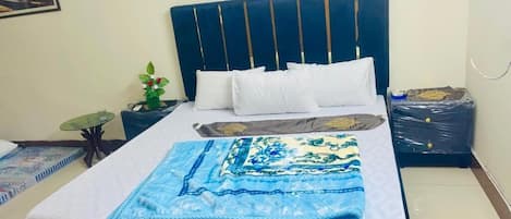 Quarto casal luxo, vista para a cidade | Wi-Fi de cortesia