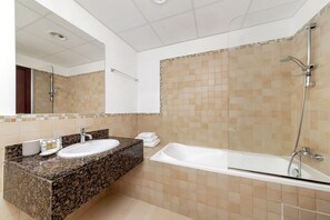 Luxury Apartment, City View, Beachside | Bathroom | Slippers - Panoramic Spacious City View 2BR Escape (Dubai)