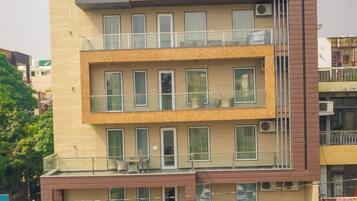 Fachada de la propiedad